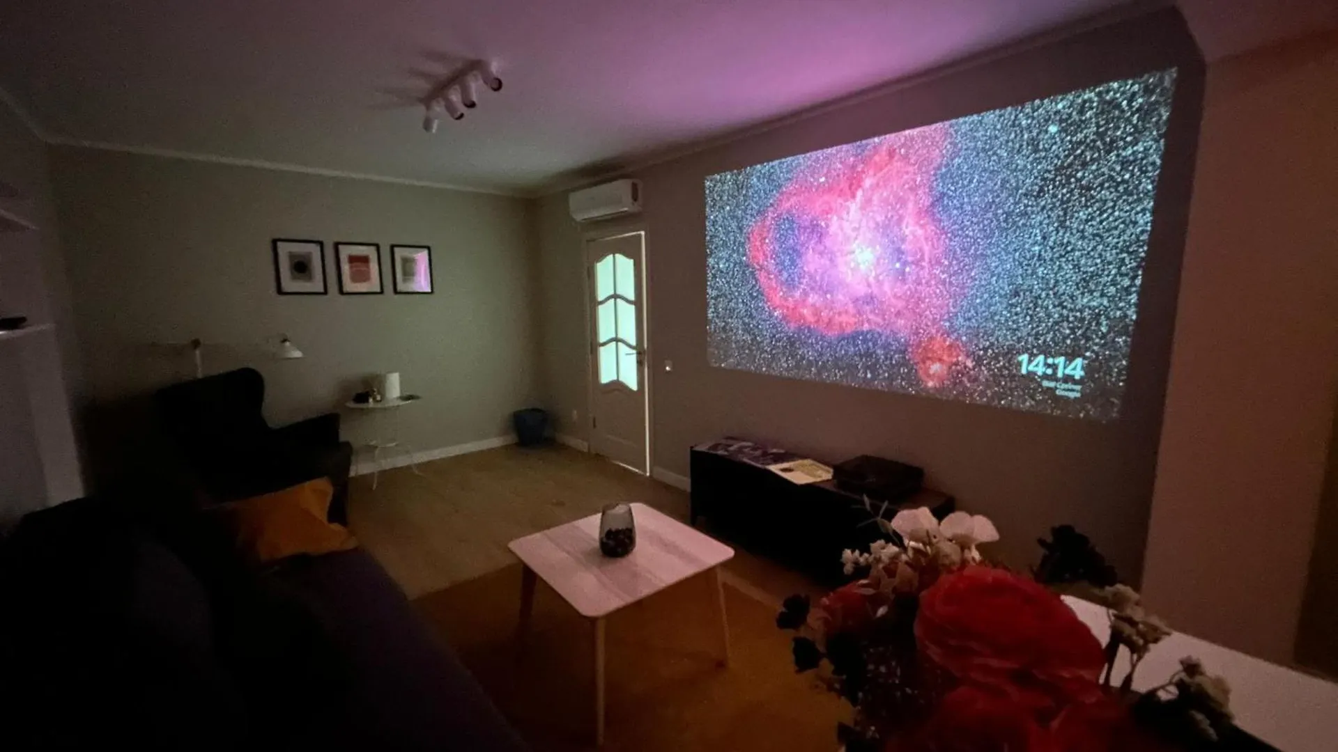 Stylish Apartment With Video Projector Bucharest
