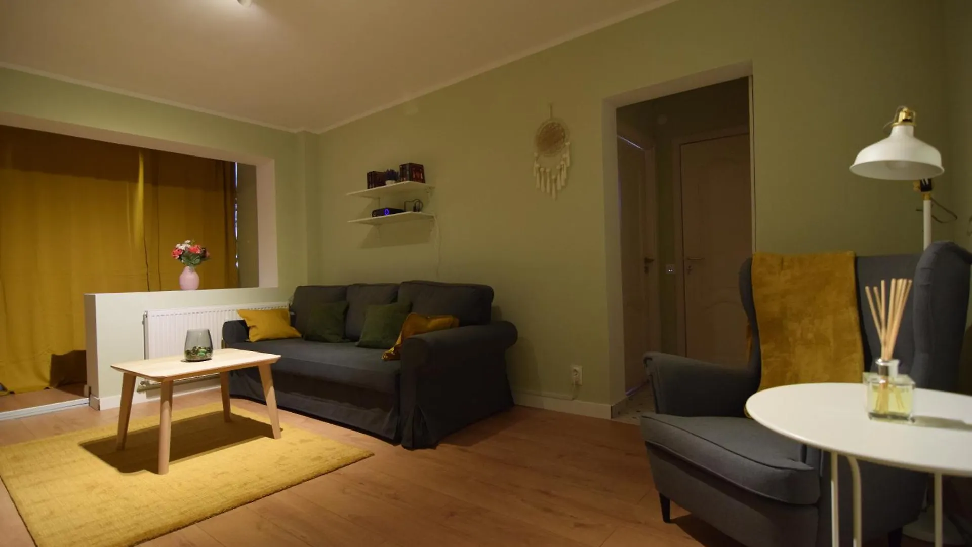 Stylish Apartment With Video Projector Bucharest
