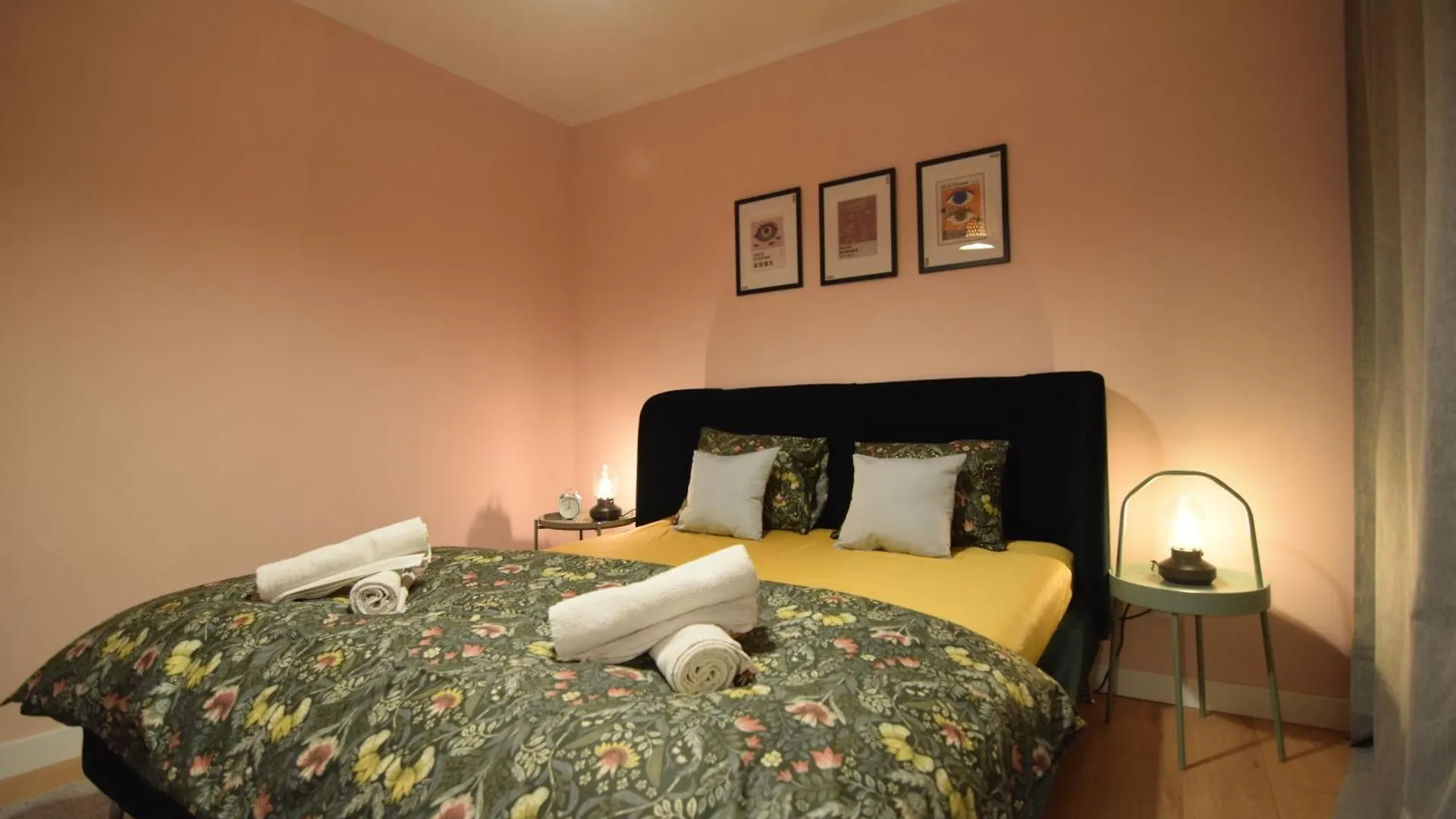 Stylish Apartment With Video Projector Bucharest