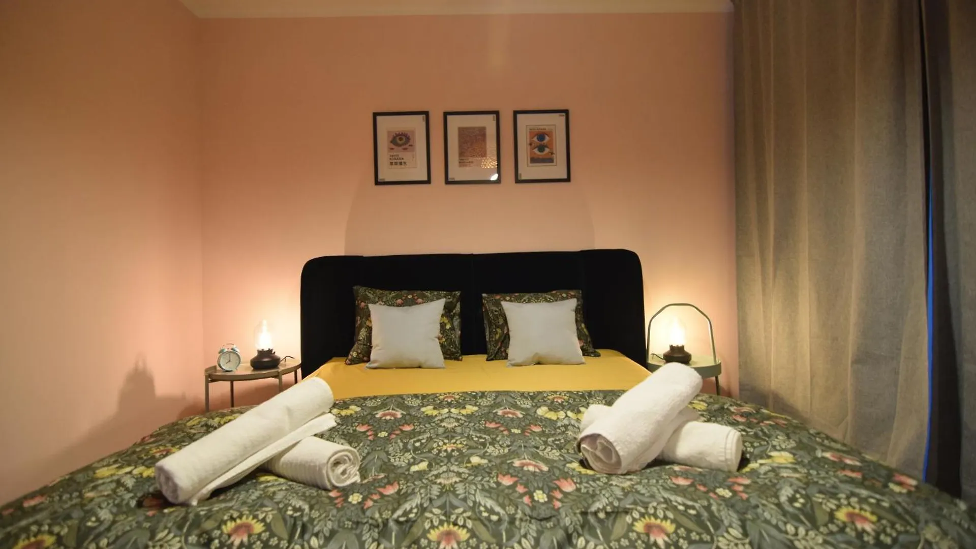 Stylish Apartment With Video Projector Bucharest