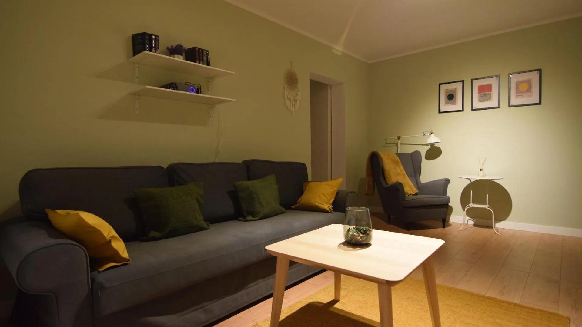 Stylish Apartment With Video Projector Bucharest