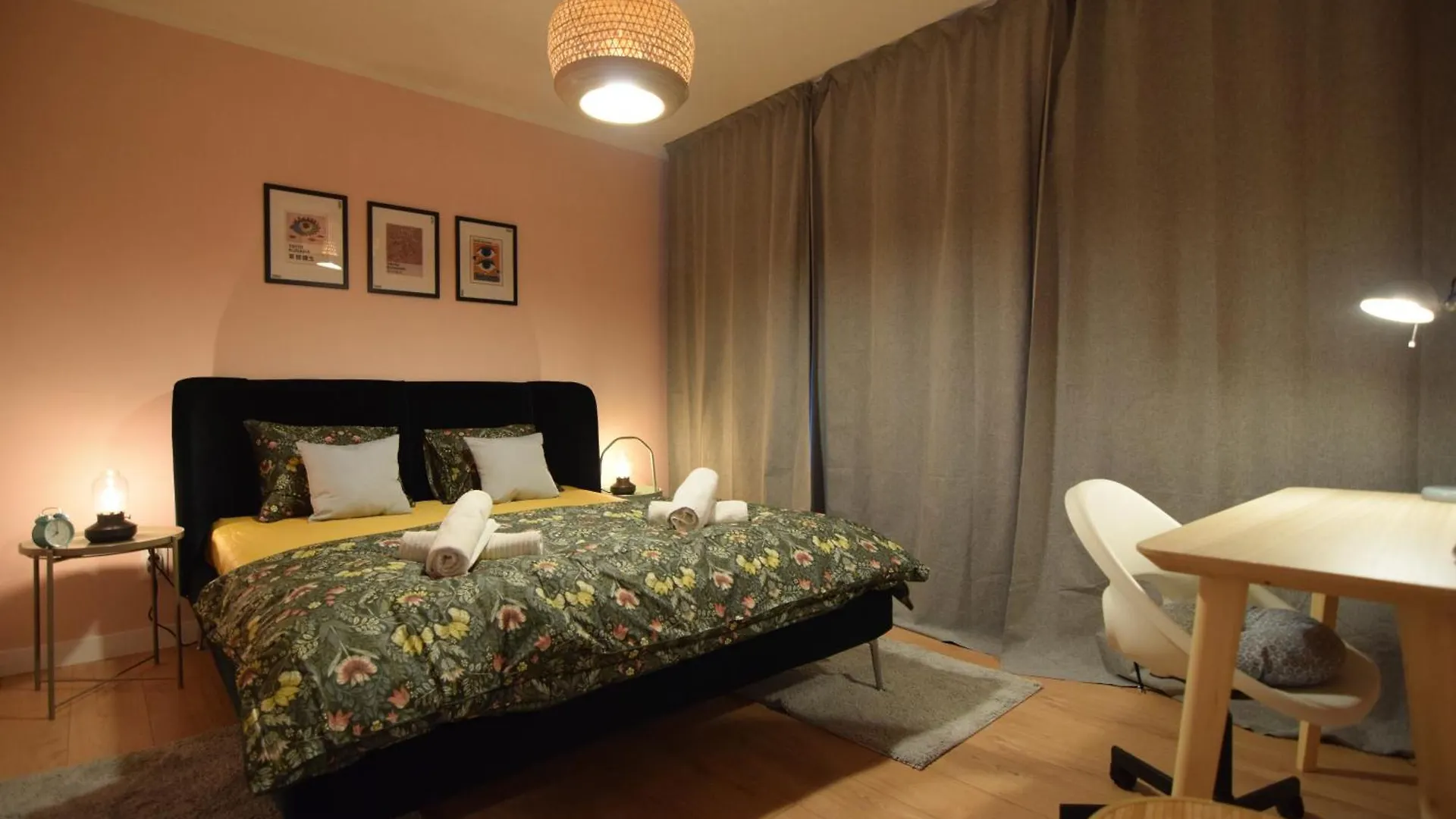 Stylish Apartment With Video Projector Bucharest