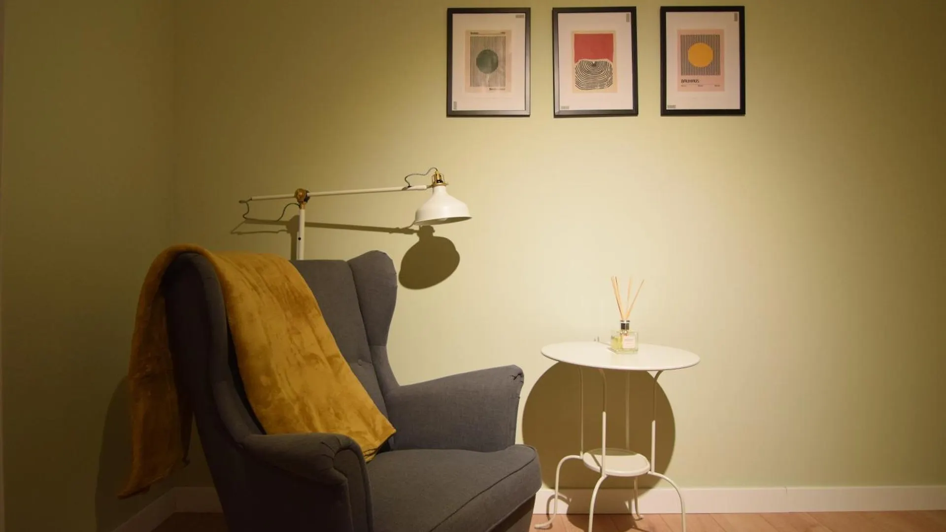 Stylish Apartment With Video Projector Bucharest Romania