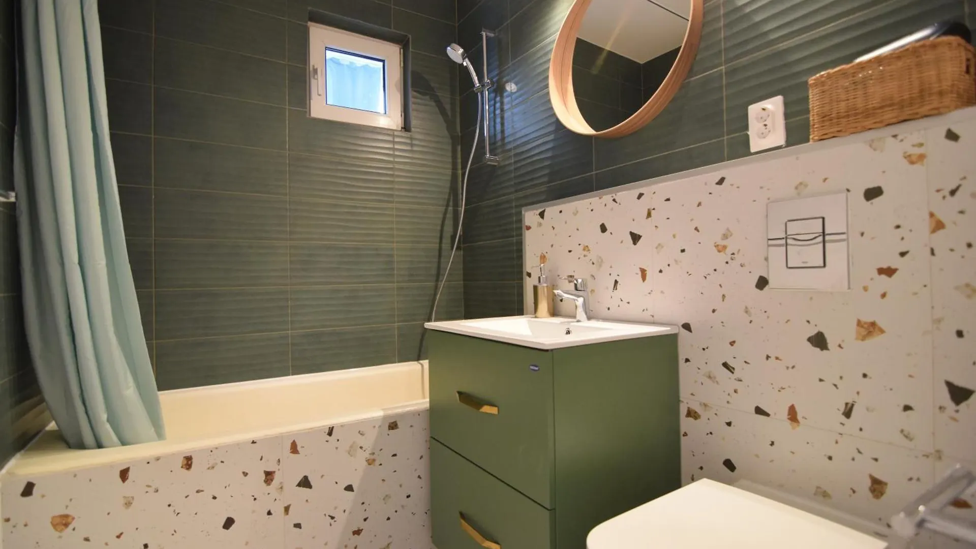Stylish Apartment With Video Projector Bucharest