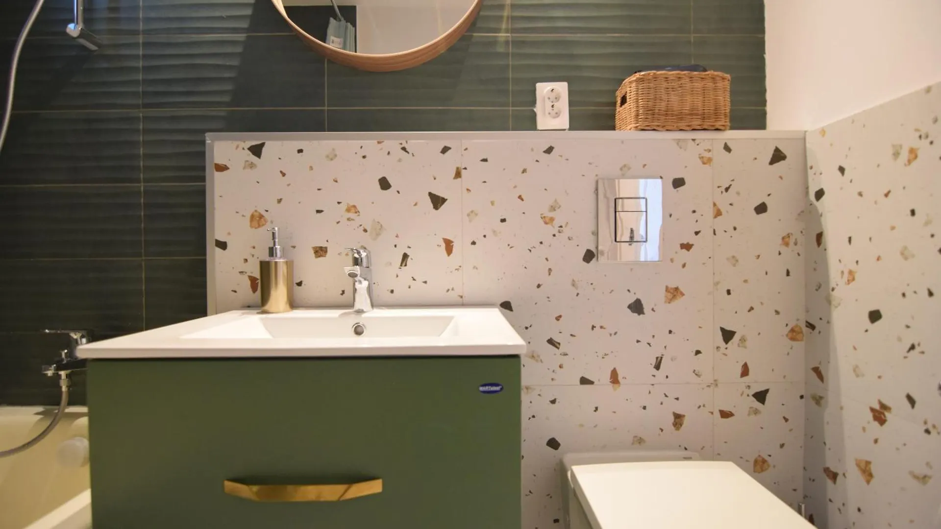 Stylish Apartment With Video Projector Bucharest