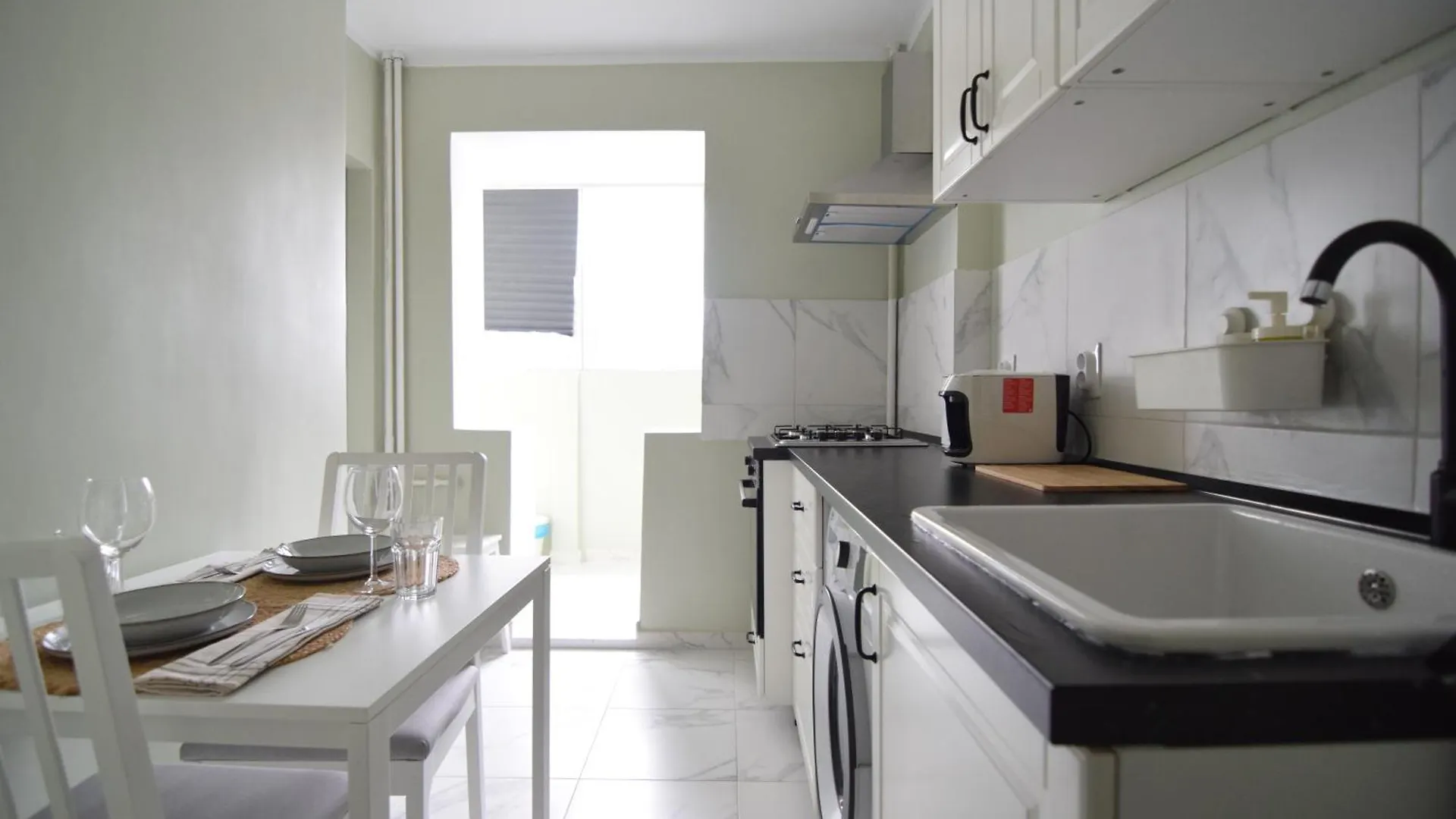 Stylish Apartment With Video Projector Bucharest